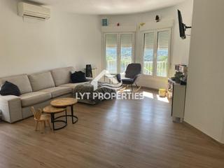 Reihenhaus in Gata de Gorgos. Adosado en gata residencial con gran parcela, piscina comunitari