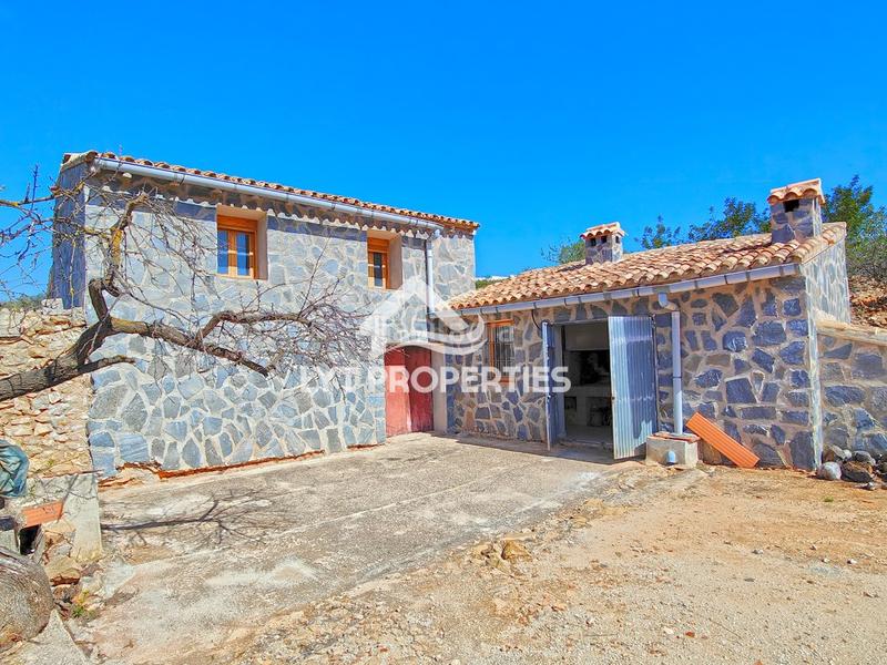 Foto 65875b8d-b951-4be0-81c3-8c24c65ee798. Casa in Llíber