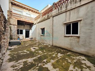 House in Gata de Gorgos. Oportunidad de casa de pueblo en gata de gorgos con patio y dife