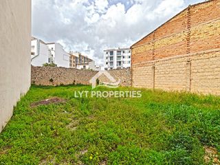 Terreno residencial en Gata de Gorgos. Solar urbano en gata de 288 m para la construcción de finca de 5