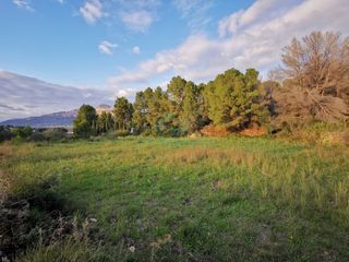 Wohngrundstück in Partida Comunes-Adsubia. Magnífica oportunidad de inversión parcelas en suelo urbano prog