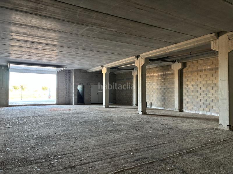 Foto 4bcc9edd-a64b-4591-81fc-58b7e1b43281. Geschäftsraum in Mont-ras