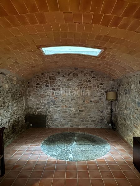 Foto 4d0aa2a4-0598-4d08-9f0c-148928371ee1. Masia amb calefacció a Cabanelles