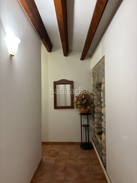 Foto a106da7b-fe5a-4cdb-a4d9-cda43a46ad16. Masia amb calefacció a Cabanelles
