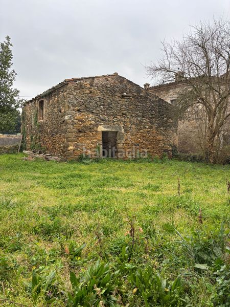 Foto aeda3d26-a8f7-496a-a4d9-b0f222d00d70. Masia a Juià