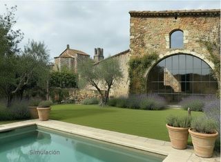 Masia a Juià. Masia en venta