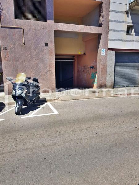 Foto 08703e60-056f-4b14-8cd5-d5034dadbd67. Parking voiture dans Sant miquel Granollers