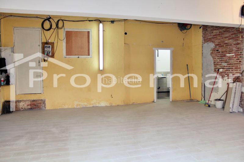 Foto b6dc46d9-54ba-4c67-8228-1af334c5d777. Alquiler local comercial local en pleno centro en Roca del Vallès (La)