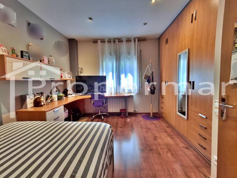 Foto 2b67cda6-f6e0-4596-8dfb-39c0660cb52c. Casa adosada casa en venta , 3 dormitorios. en Font Verda en Granollers