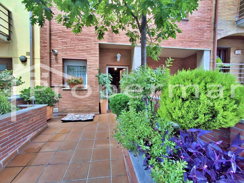 Foto 468cc0f9-23ed-4bff-b0df-9ae597316bfa. Casa adosada casa en venta , 3 dormitorios. en Font Verda en Granollers