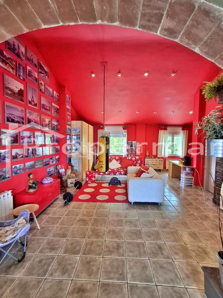 Foto b8220806-9628-479c-96db-8dcfe65bce28. Semi detached house with heating pool in Font Verda Granollers