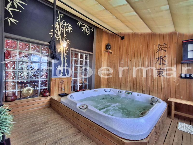 Foto c66e7f99-6d27-4386-b091-a8650f690cbe. Semi detached house with heating pool in Font Verda Granollers