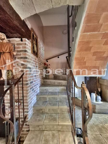 Foto cd3aed5d-f859-4428-bde2-e69940417c90. Semi detached house with heating pool in Font Verda Granollers