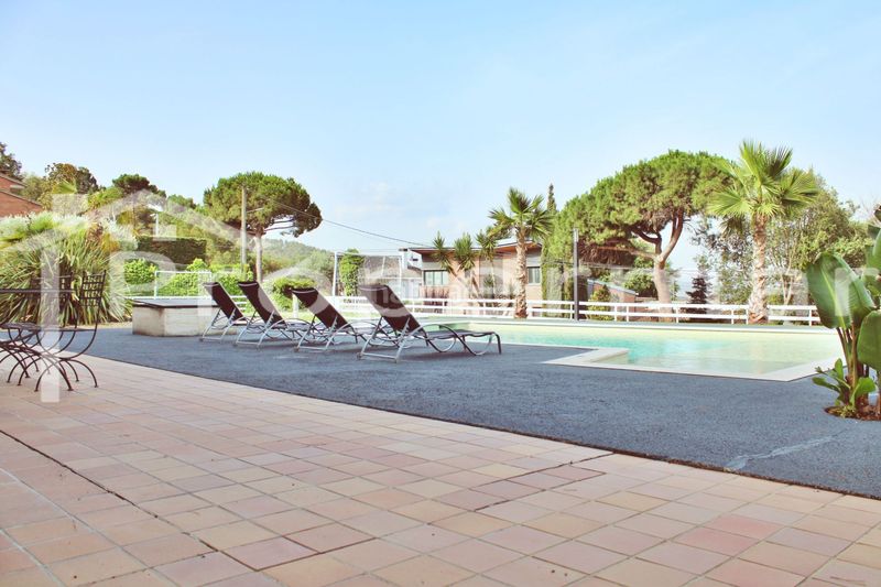 Foto 1e4849f3-9f21-4664-aacc-389d717a1f96. Casa amb calefacció piscina a Roca del Vallès (La)