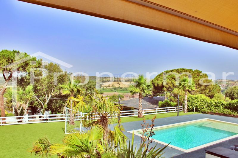 Foto 37c76f8b-a771-4774-a1bf-eb36fb8396cd. Casa amb calefacció piscina a Roca del Vallès (La)