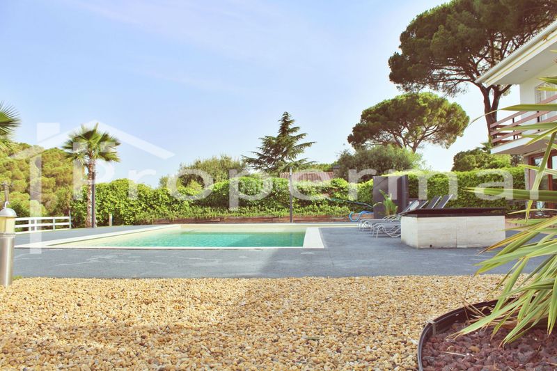 Foto 5fe4dcd0-4c46-4769-88ab-93af332580a8. Casa amb calefacció piscina a Roca del Vallès (La)