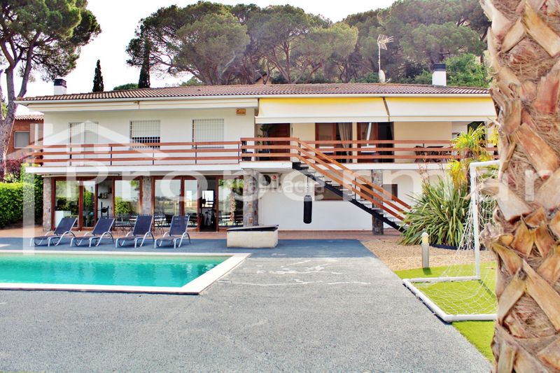 Foto a7bcc7c0-eec3-457e-9b10-a9732aaead24. Casa amb calefacció piscina a Roca del Vallès (La)