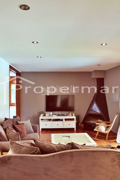 Foto d1503886-a002-4852-9291-5e729ed447a2. Casa amb calefacció piscina a Roca del Vallès (La)