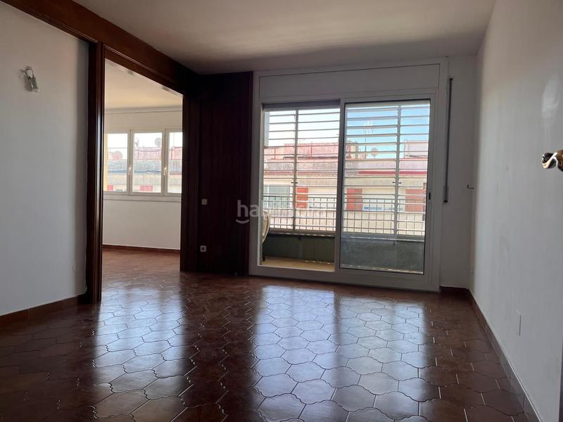 Foto 300565d9-7744-48c7-8de0-96a49f220961. Piso se vende piso de 3 habitaciones con ascensor en Granollers