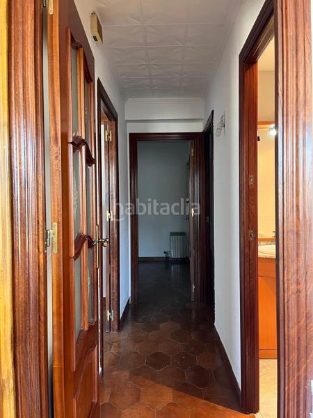 Foto 33f4c4b1-490b-4956-ae30-17d25b6f3a8d. Piso se vende piso de 3 habitaciones con ascensor en Granollers