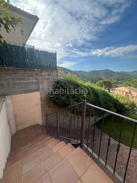 Foto 4052849b-5e5d-4483-bce1-9ceb11e6ba11. Casa con riscaldamento parcheggio in Vilanova del Vallès