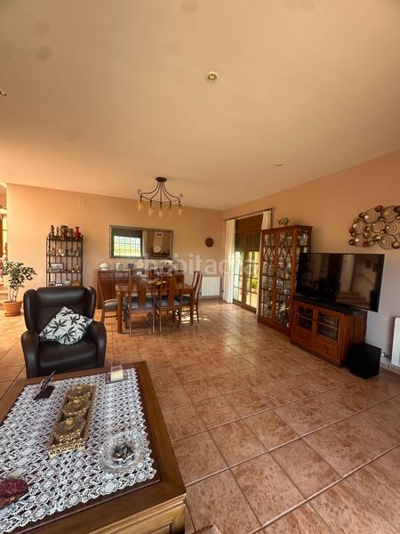 Foto 79de3a1b-c42c-4040-a487-0dfce5b7684e. Casa con riscaldamento parcheggio in Vilanova del Vallès