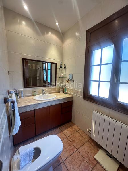 Foto b33d6596-1584-47c0-9ae8-dceca73b4fb0. Casa con riscaldamento parcheggio in Vilanova del Vallès