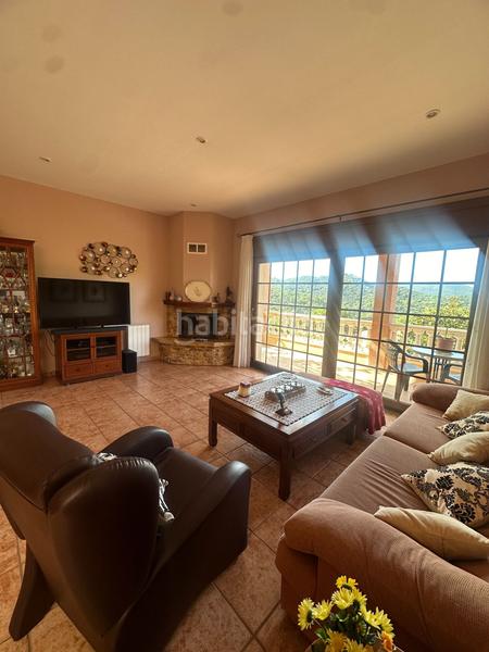 Foto f412da29-446d-4a96-87b2-c0731f47e9b4. Casa con riscaldamento parcheggio in Vilanova del Vallès