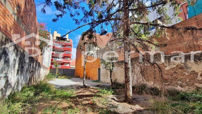 Foto 8d02691e-48f3-4d36-9df4-bc34b808279f. Terreny residencial a Centre Granollers