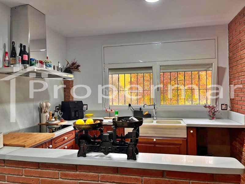 Foto 50cd8d2c-adf6-41f8-815a-a293e8c09405. Casa amb calefacció piscina a Ametlla del Vallès (L´)