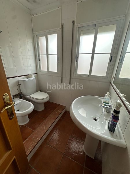 Foto 2f4f3528-4bb9-485f-b1d0-1c41d2eeaf48. Casa amb calefacció a Vilanova del Vallès