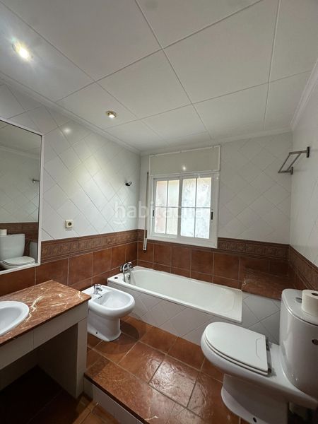 Foto bd99a6ad-01c7-4a3d-aaf2-fd1aa4fb9959. Casa amb calefacció a Vilanova del Vallès