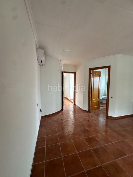 Foto d0b6a018-917b-49e7-9d5b-366f15a5b5ce. Casa amb calefacció a Vilanova del Vallès
