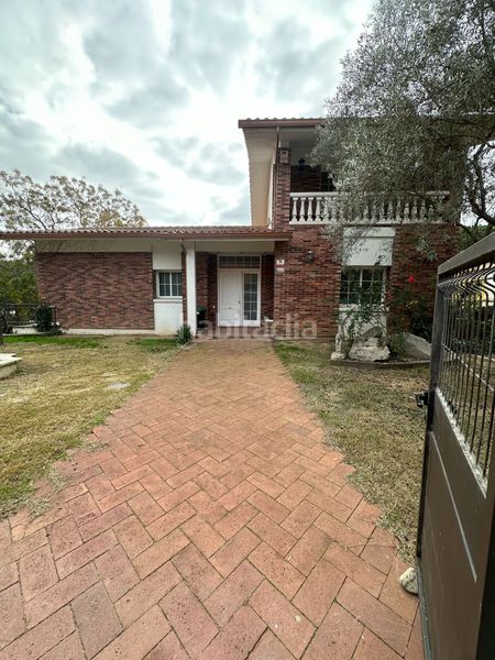 Foto d19d1259-d428-47f8-b42c-f46a77c06cea. Casa amb calefacció a Vilanova del Vallès