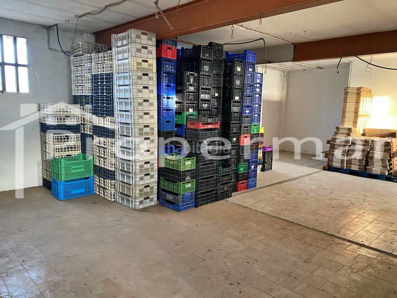 Foto 2ec539f0-4b27-407f-893f-a77e60355fb6. Casa a Parets del Vallès