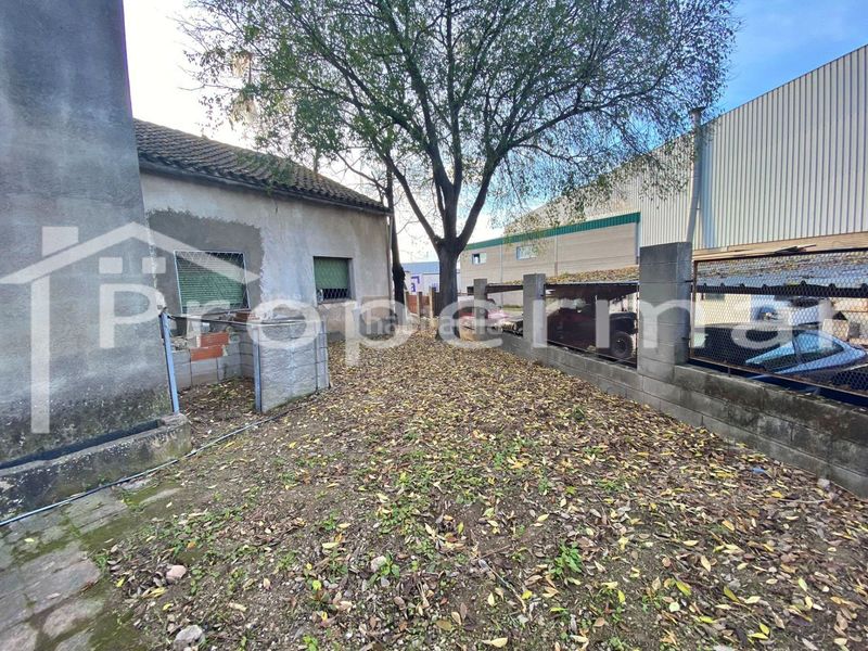 Foto ff628c1c-6d3c-470d-b2c5-dbad9e5168eb. Casa a Parets del Vallès