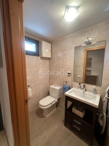 Foto a0cc2572-1743-4a83-b438-542f5c02f91c. Casa adossada amb calefacció aparcament a Vilanova del Vallès