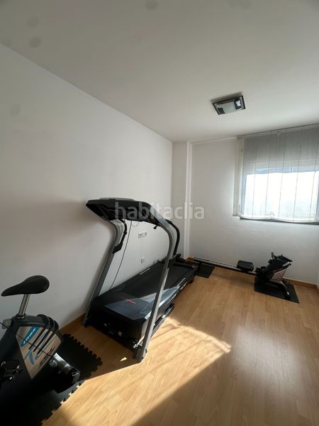 Foto d0a00132-9e00-409e-944a-698094e44bb5. Casa adossada amb calefacció aparcament a Vilanova del Vallès