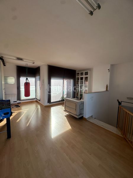Foto eee5a31b-5ea3-4aaf-93de-f12742d3033e. Casa adossada amb calefacció aparcament a Vilanova del Vallès