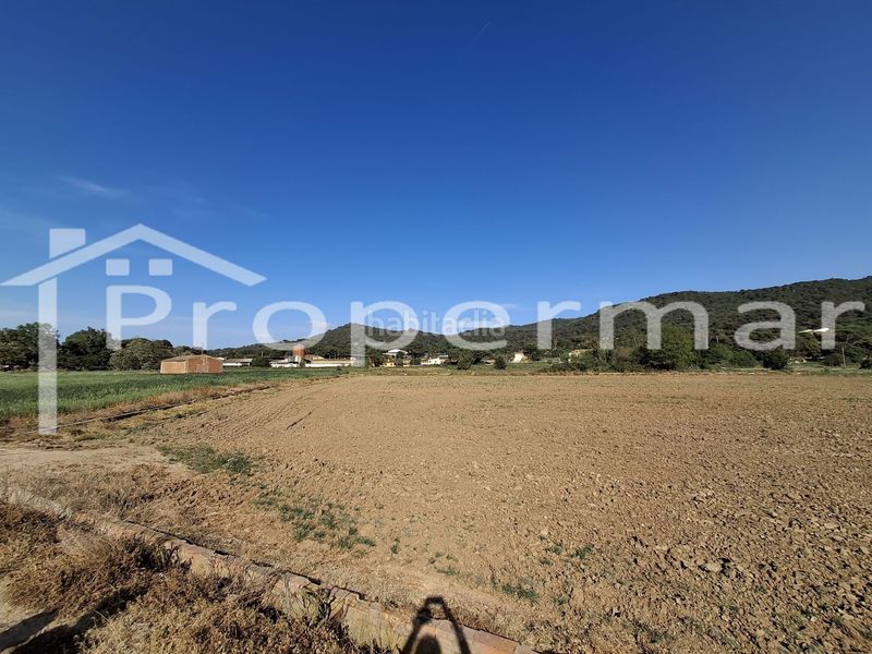 Foto 468d9c10-bac8-49b8-bb7e-8013eb27e7d6. Finca rústica a Roca del Vallès (La)