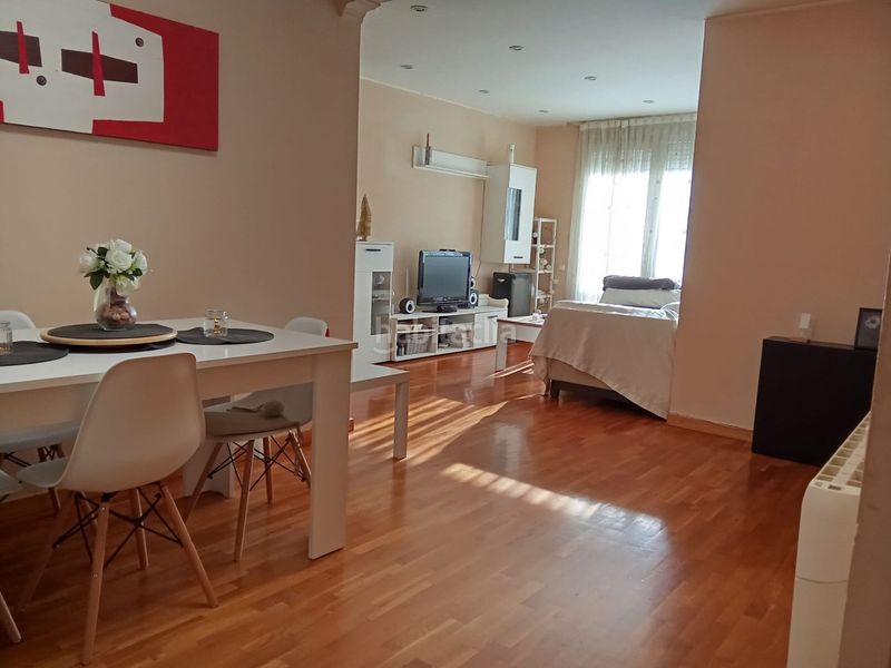 Foto b4297b9d-19ad-4c13-8adc-e287778d01e7. Pis a Sant miquel Granollers