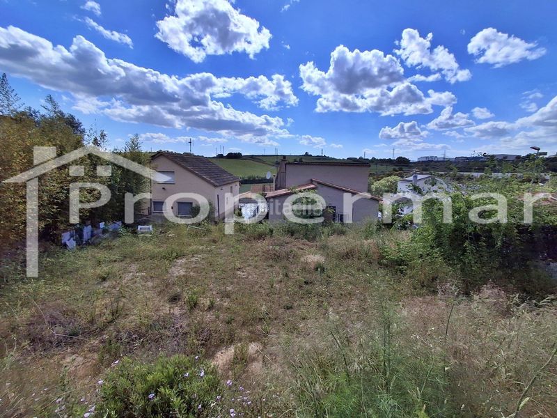 Foto 135dffff-8e23-49ad-9ad1-33eac8a6e71a. Terreny residencial a Roca del Vallès (La)