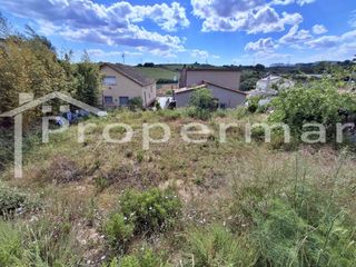 Wohngrundstück in Roca del Vallès (La). Terreno esquinero en venta en can colet  la roca del vallès