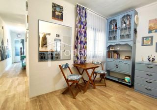 Piso en Progrés - Pep Ventura. Piso acogedor y luminoso con balcón en badalona centro
