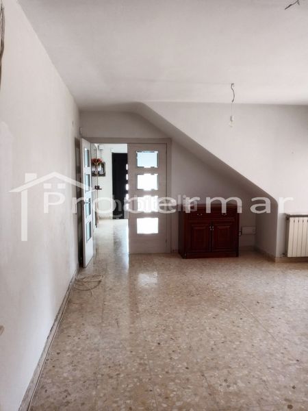 Foto 029a53a7-b6fb-4eb2-9d46-48d633eeaf85. Casa adossada amb calefacció a Parets del Vallès
