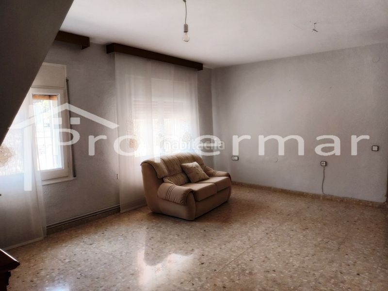 Foto 10afed46-1ae0-47bf-8b65-9144058880f6. Casa adossada amb calefacció a Parets del Vallès