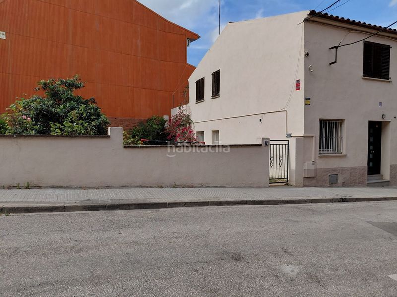 Foto 65d88d07-47ae-40b6-b542-b42ba4facc10. Casa adossada amb calefacció a Parets del Vallès