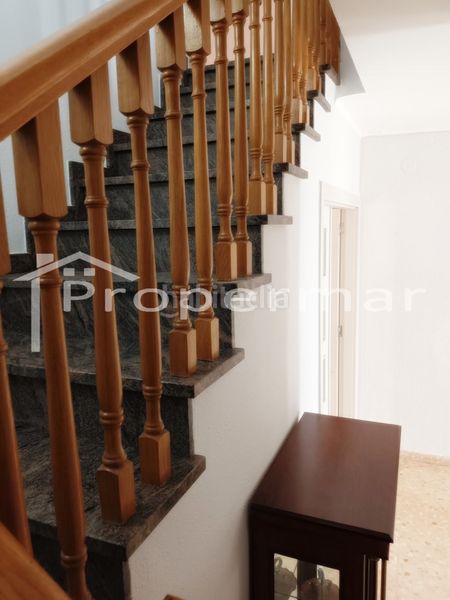 Foto e5cfcea2-6d7c-45d3-a4ca-a05650364856. Casa adossada amb calefacció a Parets del Vallès