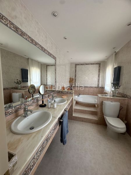Foto d32f6369-02c3-440e-93ae-a5d06c4a26f0. Casa amb calefacció piscina a Montornès del Vallès