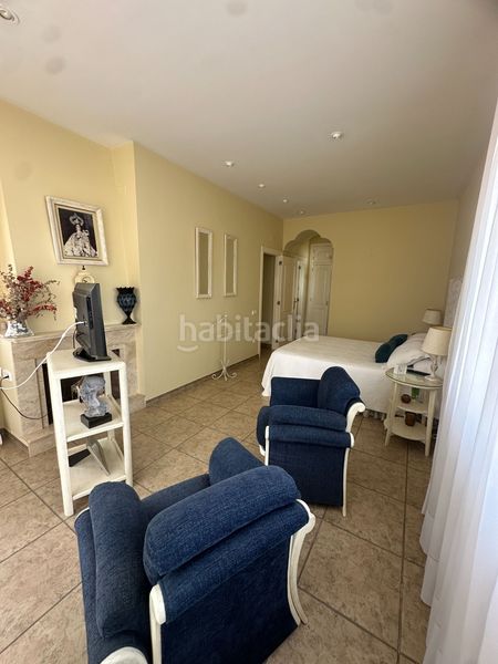 Foto fabcd5b6-e604-4a59-8c0d-265d630b368b. Casa amb calefacció piscina a Montornès del Vallès
